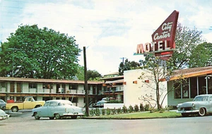 Postal de camión de autos antiguos Salem O City Center Motel - Imagen 1 de 2