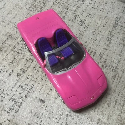 Barbie Corvette 2001 rosa convertible coche de radiocontrol de Mattel P3494 sin control remoto usado Foto 1 de 4