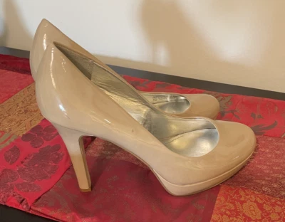 STYLE & CO TARAH Nude Taupe 棕褐色专利皮革高跟鞋 10 M 平台  — 第 1/4 张图片