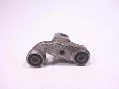 85 Suzuki GS 700 ES Front Driver Peg Mount Bracket A TRSH DV - Imagem 1 de 4