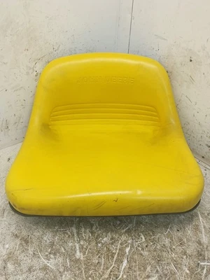 John Deere LT133 Lt155 LT150 Seat AM122871 AM126865 - Image 1 of 4