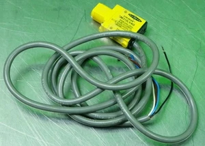 BANNER SM312LVAG PHOTOELECTRIC SENSOR - Picture 1 of 2