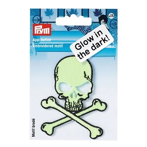 Prym Iron On Patch Skull Glow In The Dark Motif Trimming Easy Application PR9 - Picture 1 of 3