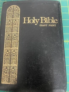 1976 Bible KJV Giant Print Reference Concordance Christ Words Red - Foto 1 di 18