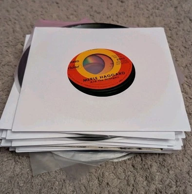 25 Willie Nelson Charlie Rich Merle Haggard Waylon Jennings 45s RPMs Foto 1 de 4