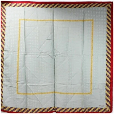 Auténtica Bufanda CHANEL Gris X Rojo Logo Patrón Usado Rango AB Chanel Damas Para Foto 1 de 4