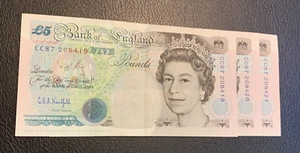 GB £5 Banknotes Kentfield 3 Consecutive Numbers EF - Picture 1 of 7