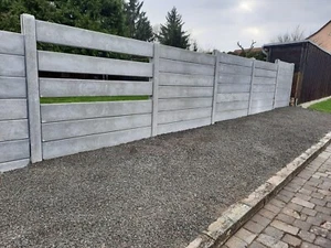 Betonzaun aus Polen Lieferung Entladung Sichtschutz Zaun Lärmschutz Beton - Bild 1 von 23