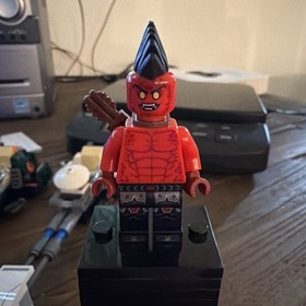 LEGO Flame Thrower minifigure Nexo Knights 70312 70318 70327 Excellent Condition