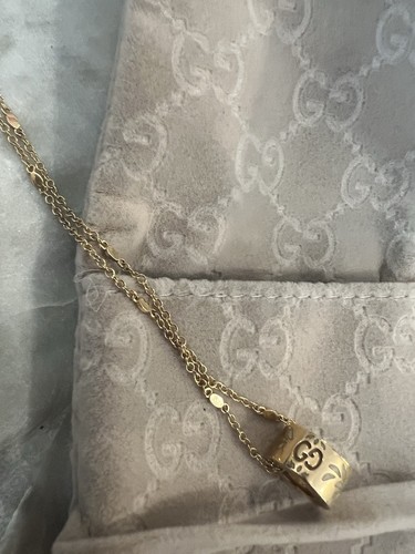 Collana anello Gucci icona fiori (dettaglio fiore bianco) oro 18 K