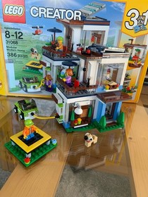 LEGO CREATOR: Modular Modern Home (31068) used, box, manual, 100% COMPLETE