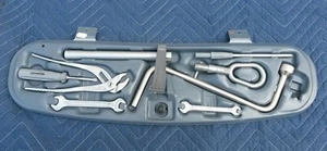 Juego de herramientas de maletero BMW E46 OEM completo M3 2001 2002 2003 2004 2005 2006 - Imagen 1 de 4