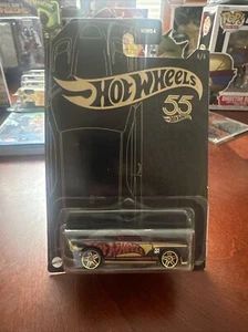 Hot Wheels '15 Dodge Challenger SRT #6 - 2023 55th Anniversary Black and Yellow - Picture 1 of 2