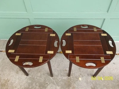ONE! VINTAGE BOMBAY COMPANY MAHOGANY BUTLER TRAY TABLE- 2 AVAILABLE - Image 1 of 4