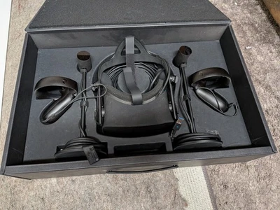 Sistema de Auriculares Oculus Rift CV1 PC VR Completo en Caja Original con 2 Sensores Foto 1 de 3