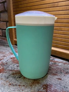 Nice! Vintage 1960s MCM Bolero Therm-O-Ware Aqua Thermal Pitcher with Lid 2 qt - Picture 1 of 8