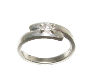 Ladies Womens Silver & Clear Stone Cross-Over Dress Ring Uk Size N - Picture 1 of 7