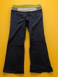 Lululemon donna nero-capris giallo e grigio vita svasata-strappata!!! Tg 6 #0076 - Foto 1 di 6