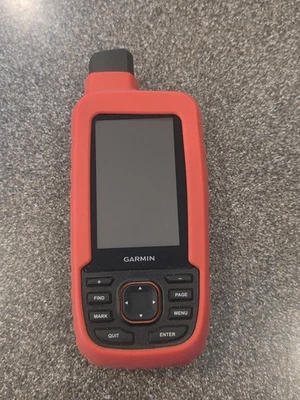 Garmin Vehicle Cradle and Garmin 66i GPS and Satellite Communicator - InReach - Image 1 of 4