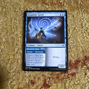 Hypnotic Sprite Throne of Eldraine (ELD) magia poco común The Gathering Magic The Gathering Magic The Gathering - Imagen 1 de 2