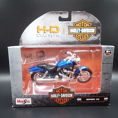 2009 09 FXDFSE CVO FAT BOB HARLEY DAVIDSON MOTORCYCLE MAISTO SERIES 42 1/18 BIKE - Image 1 of 4
