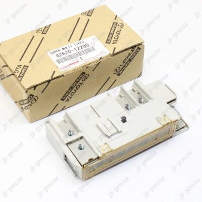 OEM Genuine  TOYOTA Corolla / Matrix SCION tC / xB Fusible Link Block Assembly - Image 1 of 4