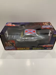 RC2 Joy Ride Dukes Hazzard 2005 Movie 1969 Dodge Charger General Lee Chrome 1:18 - Picture 1 of 10
