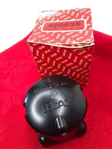NOS New Old Stock Genuine Lucas 409635 Distributor Cap MG Morris Triumph Etc - Picture 1 of 8