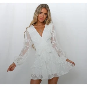 Hello Molly White Floral Embroidered Sheer Long Sleeve Ruffle Mini Dress Sz S - Picture 1 of 10