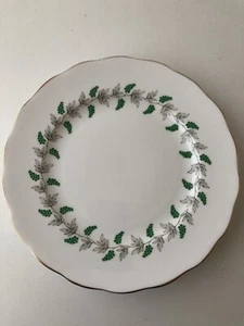 Crown Staffordshire Dessert Plates Bone China Green Grapes 8.25" Set of 4 - Picture 1 of 5