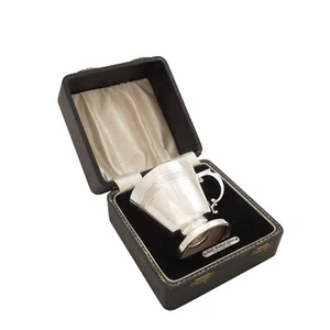 VINTAGE STERLING SILVER CHRISTENING MUG IN CASE 1965 - Picture 1 of 9