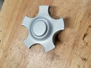 2000 - 2006 2007 Ford Taurus Center Cap 16" 5 Spoke Wheel - Picture 1 of 3