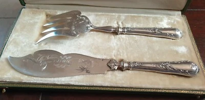 ANCIEN SERVICE A POISSON SUPERBE COUVERTS L M 1900 EN ARGENT BOITE 280 Grs - Photo 1/4