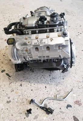 Modelo de motor Ford Mustang Cobra 4,6 DOHC escala 1:4 edición limitada Ford Motor Company Foto 1 de 4