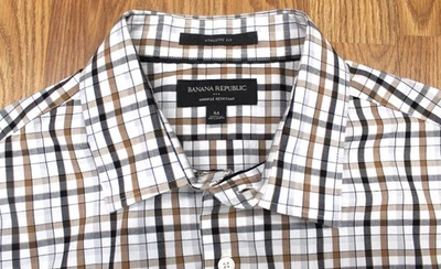 BANANA REPUBLIC AJUSTE DEPORTIVO 100% ALGODÓN MARRÓN, BLANCO Y NEGRO MEDIANO, M Foto 1 de 3