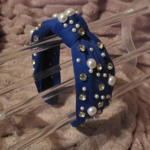 Diadema con joyas zafiro azul real anudada decorada a mano - Imagen 1 de 4