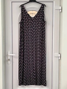 BRAND NEW PLUS SIZE BLACK & PINK STRETCHY MAXI DRESS SIZE 24 - Picture 1 of 3