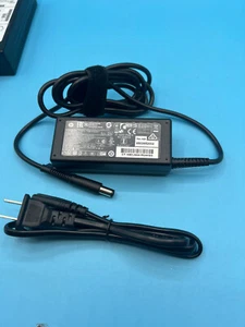 HP 756413-001 65W AC Adapter - 0011 - Picture 1 of 2