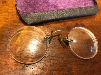 lunettes anciennes, bésicles, pince nez ophtalmo opticien - Photo 1/2