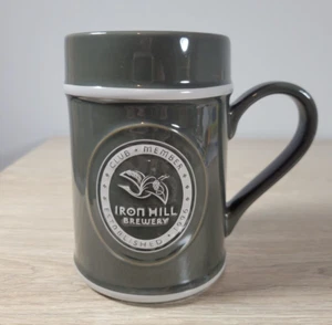 Iron Hill Brauerei dunkeloliv groß Keramik Stein Becher groß - Bild 1 von 7