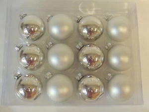 Christbaumkugeln aus Glas in silber 6 cm 12 Stück Weihnachtskugeln - Bild 1 von 1