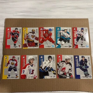 Lote de tarjetas - 10 tarjetas surtidas de hockey de héroes y prospectos - Imagen 1 de 9