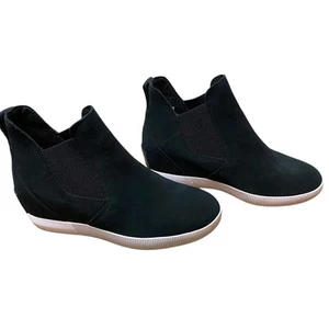 Sorel Women’s Out N About Slip On Size 7 Black Suede Wedge Ankle Boots Leather - Picture 1 of 8