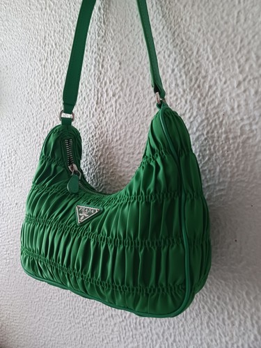 Borsa a tracolla PRADA Hobo Tessuto Gaufre con pelle Saffiano verde