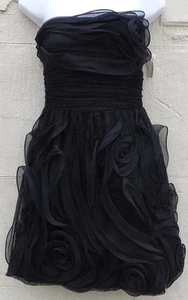 CARMEN MARC VALVO Couture Black Lace Flower Strapless Mini Dress 4 Bergdorf LBD - Picture 1 of 12