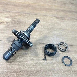 1979 79-82 Honda XR250 XR 250 R / Nice OEM KICK START SHAFT ASSEMBLY - Picture 1 of 5