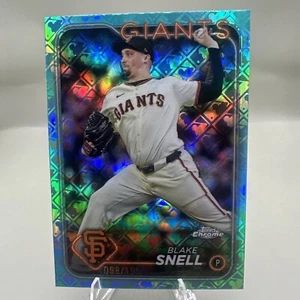 2024 Topps Chrome Logofractor Aqua Blake Snell /199 - Picture 1 of 3