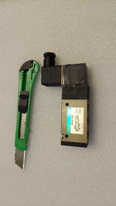 New CKD 4KA319-08-B-AC100V 4KA310-B Valve - Picture 1 of 5