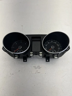 2011 -2014 Volkswagen Jetta Wagon 105K Miles Speedometer Cluster OEM. - Image 1 of 4