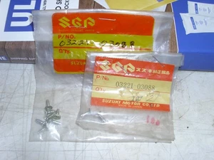 NOS OEM Suzuki Screw 73-77 TC125 TS400 73-79 TS250 74-77 TC185 # 03221-03088!# - Bild 1 von 10